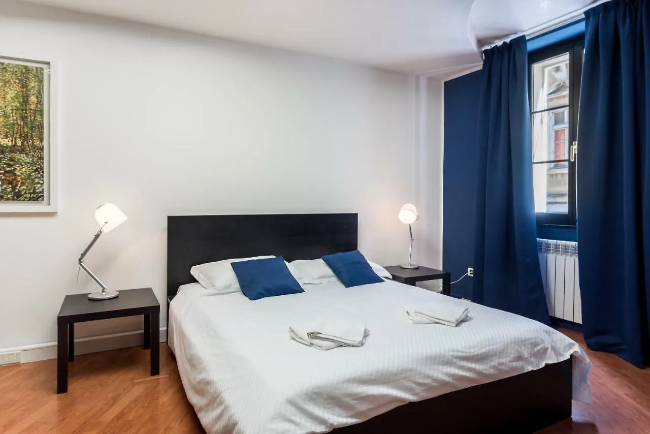 White&Blue Top Center App Apartment Pula 0*,  Croatia